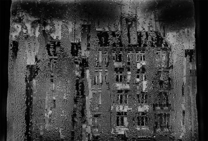 18-Neal_Slavin_reflection_Portugal-min