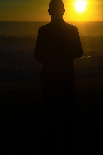 Neal_Slavin_silhouette_Portugal-min