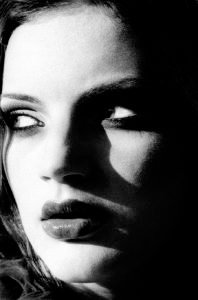 Tony_Ward_early_fashion_photography_model_Guinevere_Van_Seenus_top_models_headshot copy