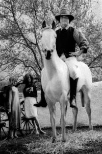 Tony_Ward_Studio_Jamie_Wyeth_horse_Chadds_Ford_tableaux_vivants-blog
